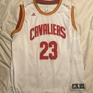 Lebron James #23 Cavaliers jersey